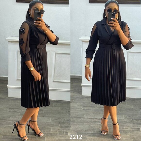 Women's Pleated Midi Dress with Floral Detail & Belt – Size S, M, L, XL - Picture 4 of 5